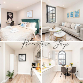 Exceptional Apartment & Gorgeous Interior & King size bed